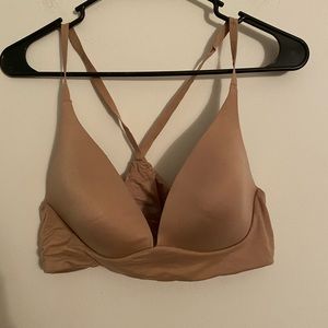 Victoria Secret Nude Lightly Lined Plunge Bra 36 B
